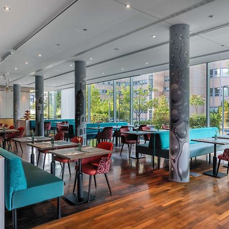 Doubletree By Hilton Frankfurt Niederrad Hotell Frankfurt am Main Eksteriør bilde