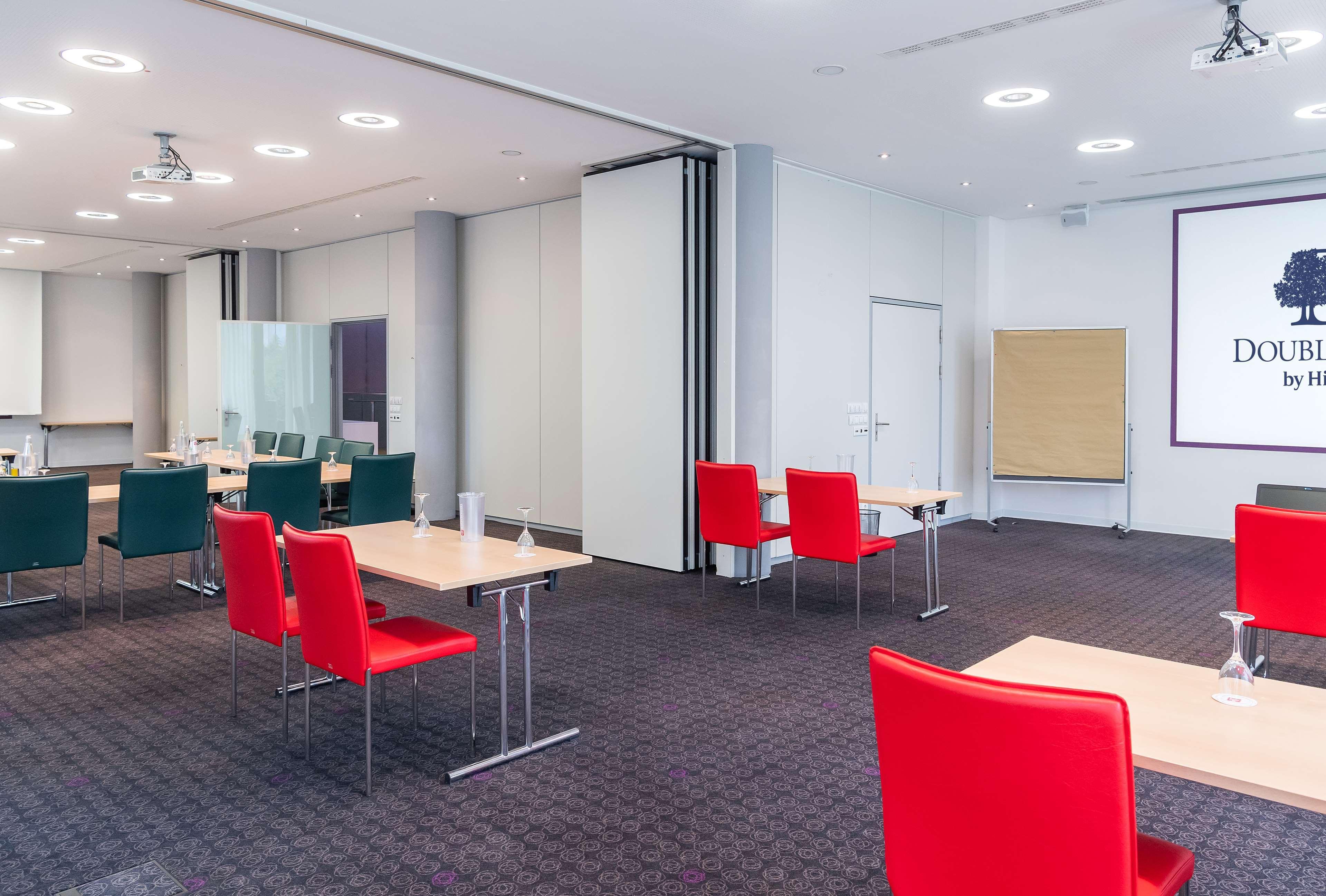 Doubletree By Hilton Frankfurt Niederrad Hotell Frankfurt am Main Eksteriør bilde