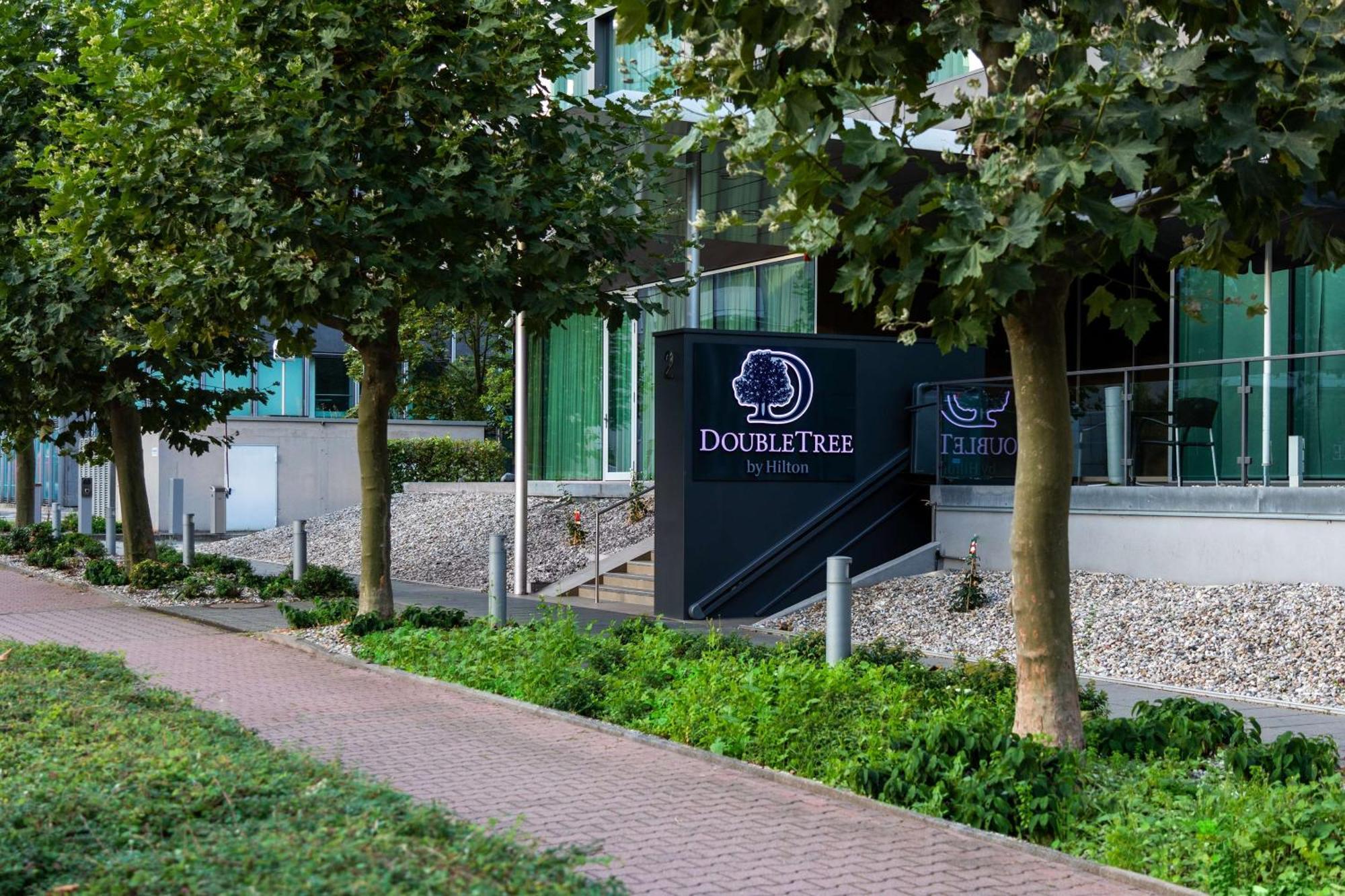 Doubletree By Hilton Frankfurt Niederrad Hotell Frankfurt am Main Eksteriør bilde